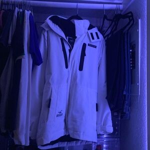 White Holister Coat( with fur hood)